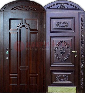 Стильная железная арочная дверь с декоративным элементом ДА-24 в Всеволожске