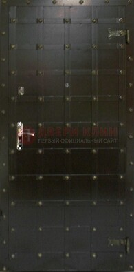 Офисная дверь с ковкой и порошковым покрытием ДК-6 в Всеволожске
