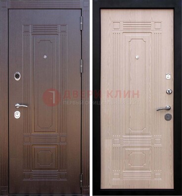 Коричневая входная дверь с МДФ ДМ-173 для кирпичного дома в Всеволожске