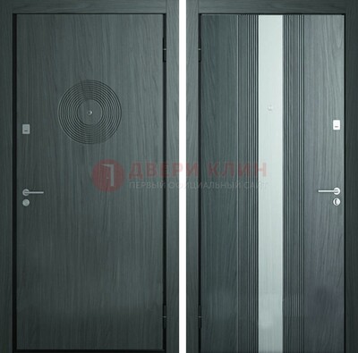 Темная железная дверь с МДФ и декоративной вставкой ДМ-25 в Курске