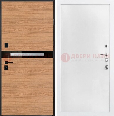 Железная коричневая дверь с МДФ в белом цвете ДМ-313 в Всеволожске