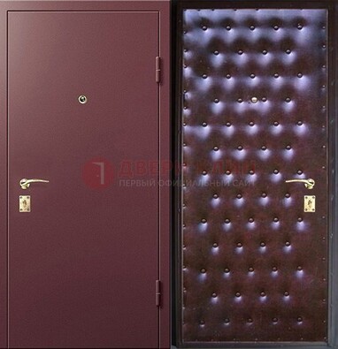 Бордовая железная дверь с порошковым напылением ДП-177 в Всеволожске