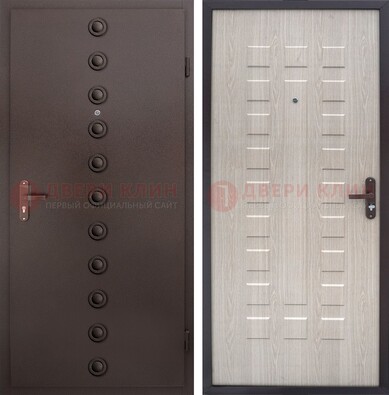 Железная дверь Антик серебро с порошковым покрытием и терморазрывом с МДФ ДП-246 в Всеволожске