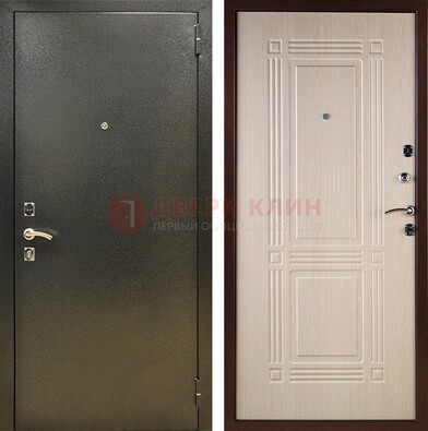 Стальная темно-серая дверь с порошковым напылением и МДФ Белый дуб ДП-277 в Всеволожске