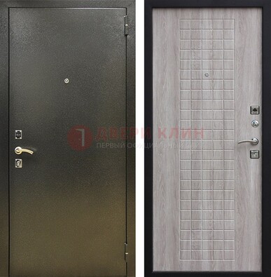 Железная темная дверь с порошковым покрытием и филенчатой МДФ ДП-297 в Всеволожске