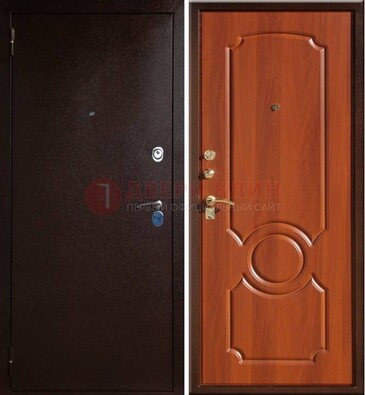 Темная железная дверь с порошковым напылением ДП-46 в Всеволожске
