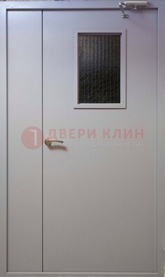 Белая железная подъездная дверь ДПД-4 в Всеволожске