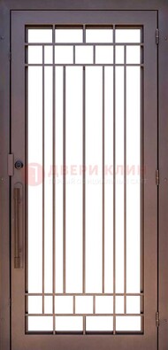 Стальная решетчатая дверь в коричневом цвете ДР-12 в Всеволожске