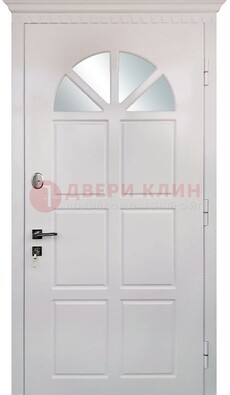 Светлая железная дверь со стеклом ДС-29 в Всеволожске