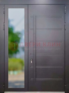 Чёрная двухстворчатая металлическая дверь со стеклом ДС-60 в Всеволожске