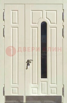 Белая двухстворчатая металлическая дверь со стеклом ДС-71 в Всеволожске