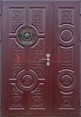 Красная железная дверь Винорит со стеклом и ковкой ДСК-235 в Всеволожске