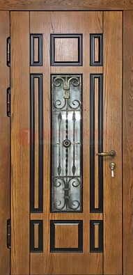 Двухцветная железная дверь Винорит со стеклом и ковкой ДСК-264 в Всеволожске