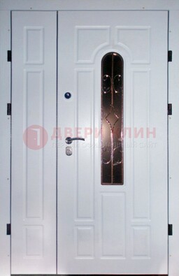 Входная дверь Винорит со стеклом в белом цвете ДСК-277 в Санкт-Петербурге