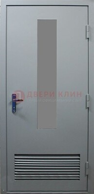 Серая металлическая техническая дверь с декоративной вставкой ДТ-14 в Всеволожске