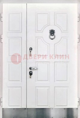 Белая входная дверь с виноритом ДВТ-246 в Всеволожске