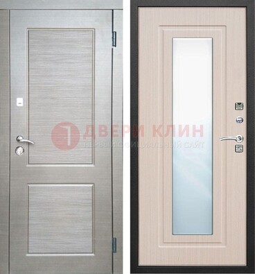 Светлая металлическая филенчатая дверь и МДФ Белый дуб с зеркалом ДЗ-104 в Всеволожске
