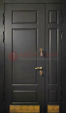 Черная полуторная железная дверь для частного дома ПЛ-2 в Всеволожске