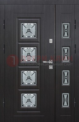 Чёрная двухстворчатая железная дверь с МДФ и витражом ВЖ-35 в Всеволожске